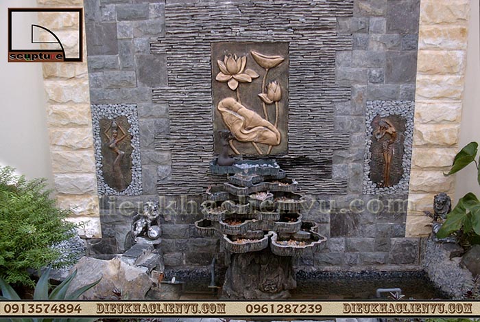 Tranh phù điêu sân vườn tạo điểm nhấn